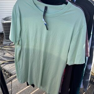 Men's lululemon mint Green T-Shirt